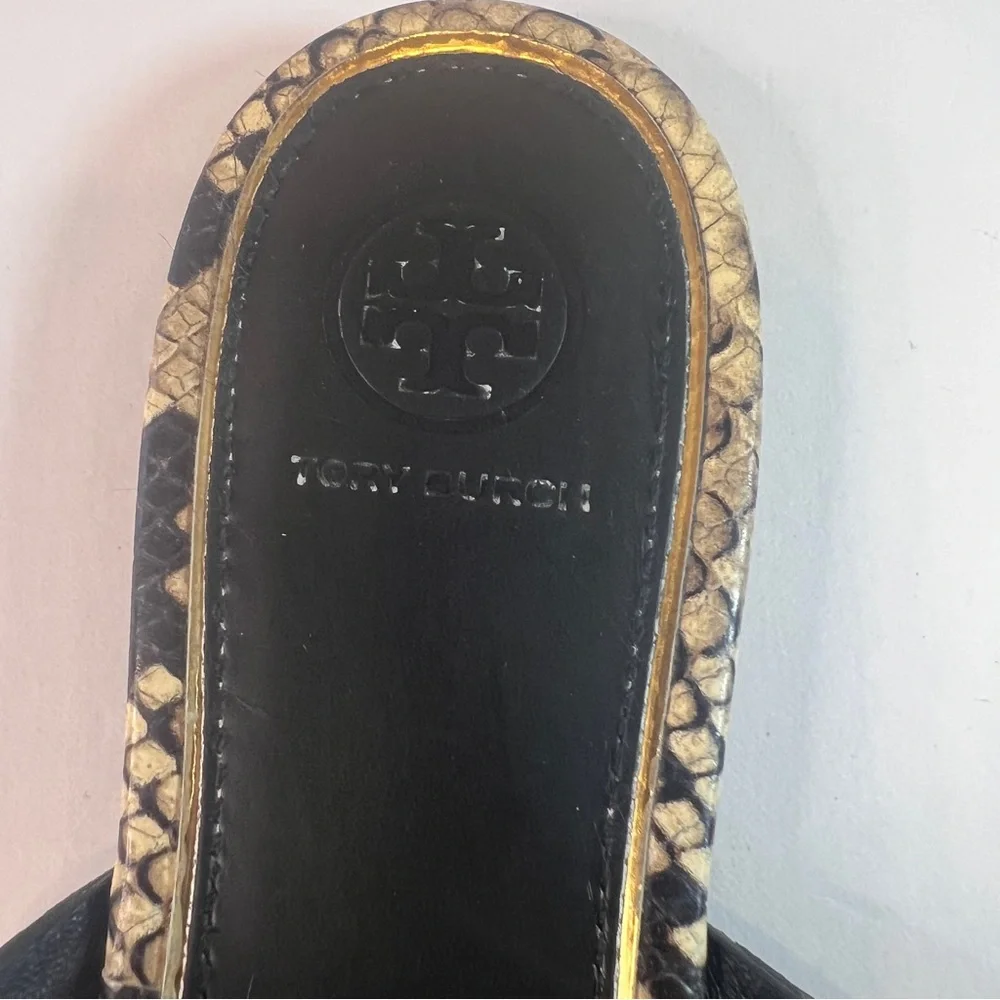 Tory Burch Miller Sandals 8M Snake Print Gold Logo Thong Flip Flop Leather - Picture 5 of 9